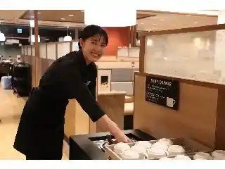 https://arbaito.skylark.co.jp/csaiyo/f1dr/m_images/show/02/18827/648233/ts/1752725017/image.jpg