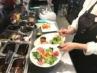 https://arbaito.skylark.co.jp/csaiyo/f1dr/m_images/show/02/198600/635973/ts/1743067119/image.jpg
