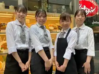 https://arbaito.skylark.co.jp/csaiyo/f1dr/m_images/show/02/20181/648025/ts/1752802242/image.jpg