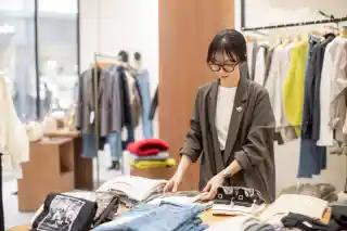 https://hitomgr.jp/dsaiyo/y6kq/m_images/show/02/7/21/ts/1728023514/image.jpg