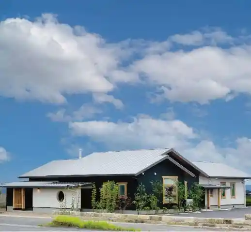 https://kagojob.saiyo-job.jp/csaiyo/cmi4/m_images/show/02/b553/1649/ts/1677394236/image.jpg