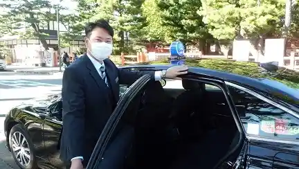 https://no1-taxi.saiyo-job.jp/csaiyo/t4kw/m_images/show/02/B112/112/ts/1721366281/image.jpg