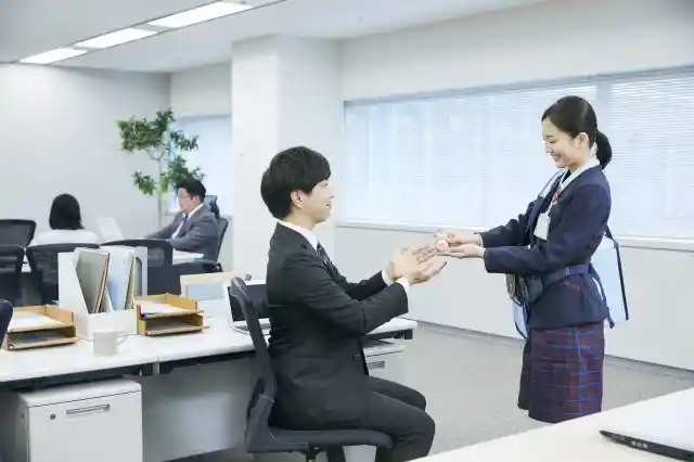 https://yakulto.saiyo-job.jp/csaiyo/k5qb/m_images/show/02/YY3203/ts/1728457220/image.jpg
